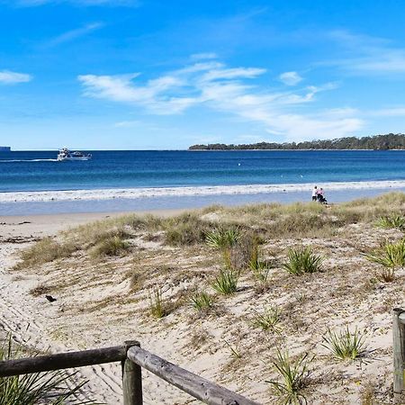 Jervis Bay Waterfront Villa Vincentia Exterior photo